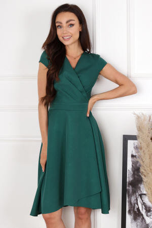 Vêtements pour jeunes femmes du fabricant de manteaux, robes, costumes